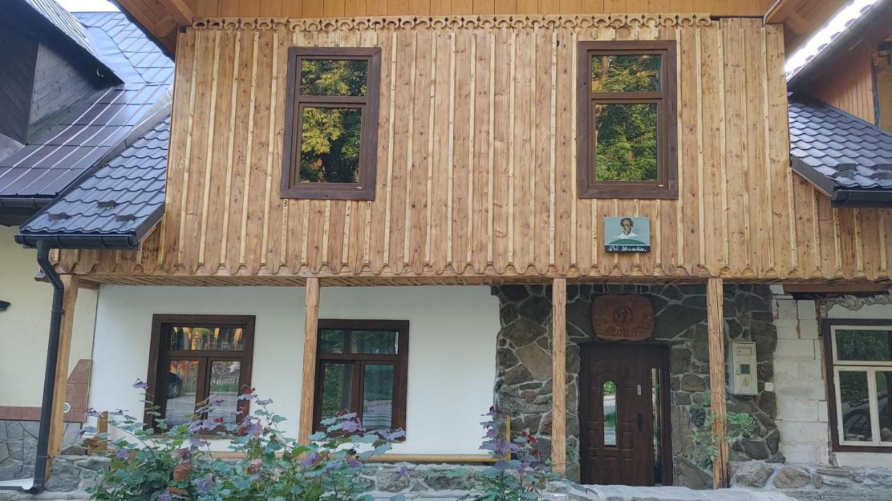 Pokój dwuosobowy z prywatną łazienką