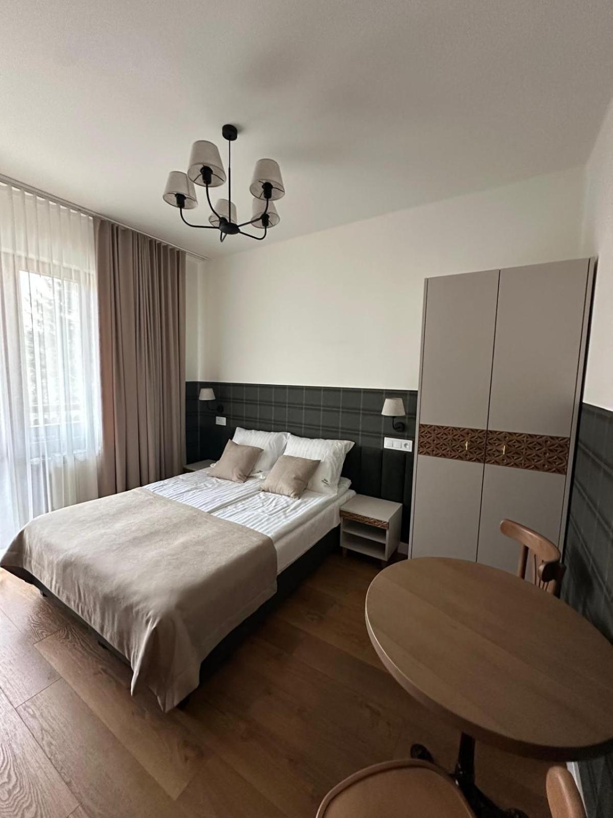 Pokój Dwuosobowy z balkonem