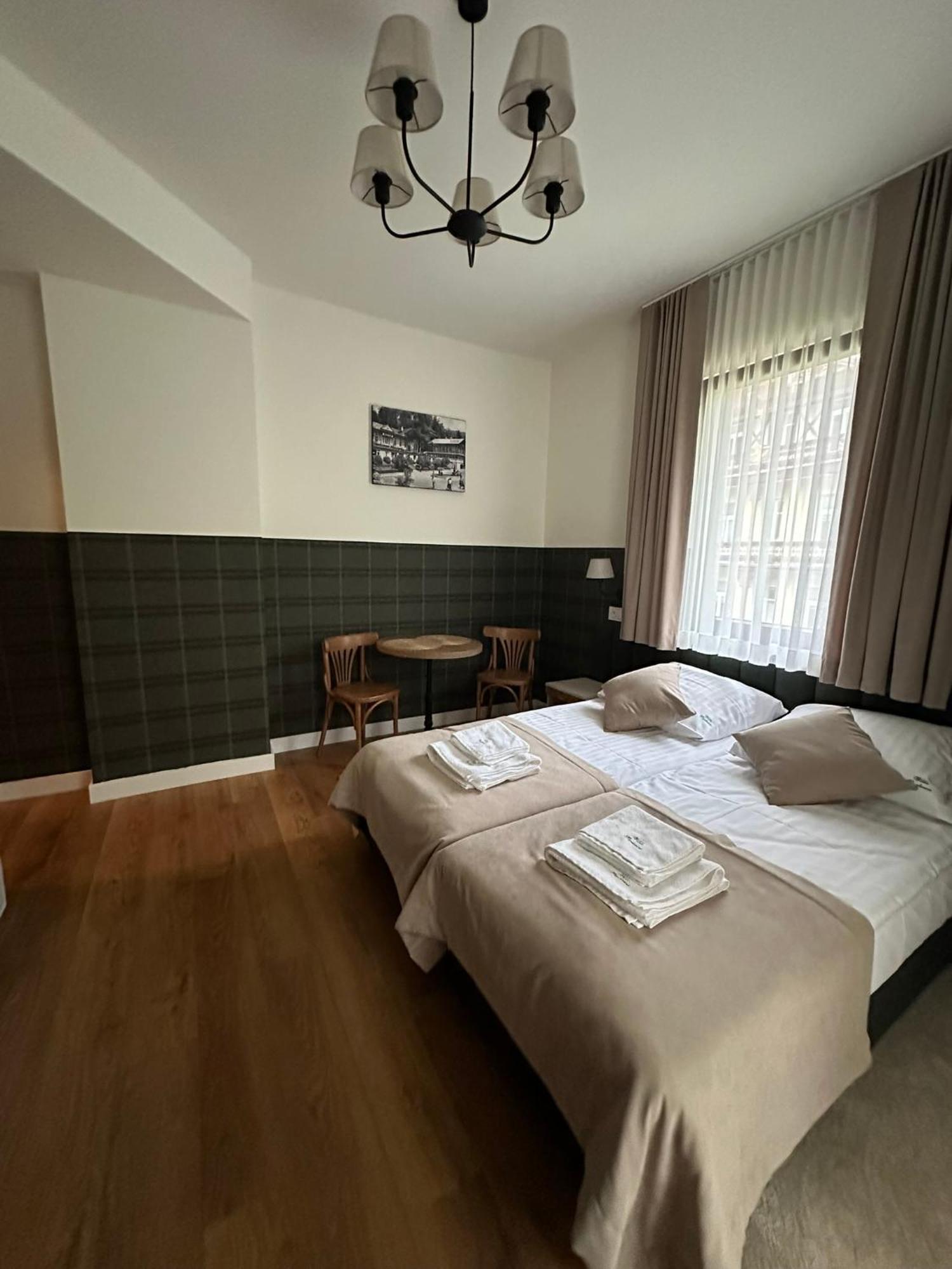 Pokój Dwuosobowy z balkonem