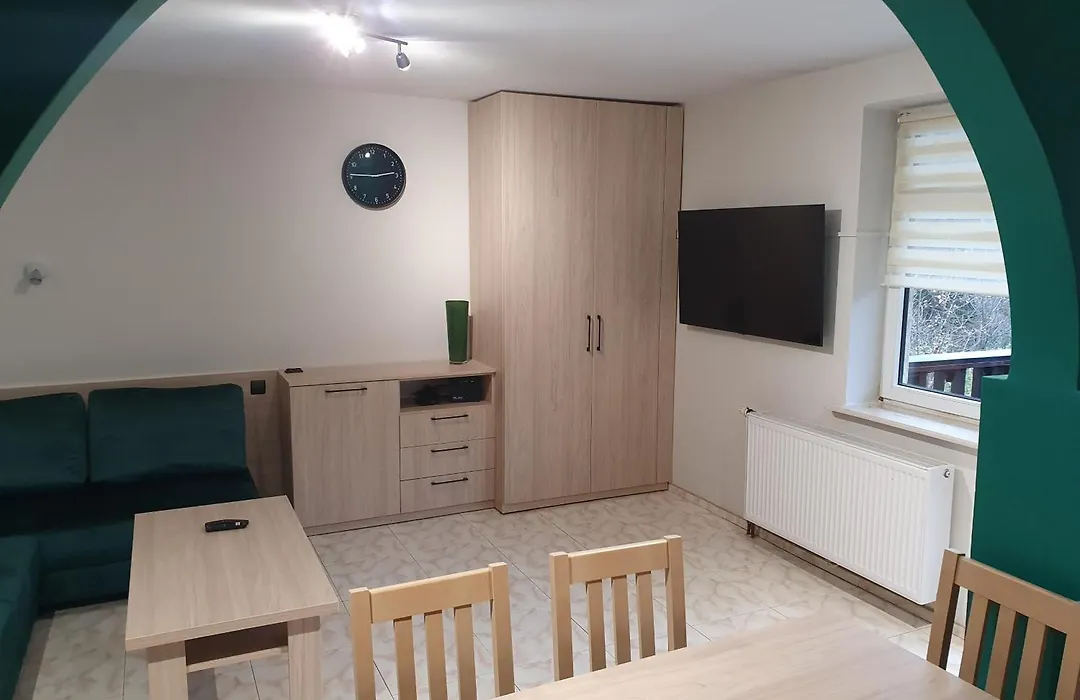 Szmaragdowy Apartament-1