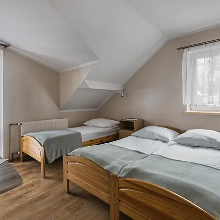 Pokoje i Apartamenty U DRAGONKA Śniadania i Obiady-2